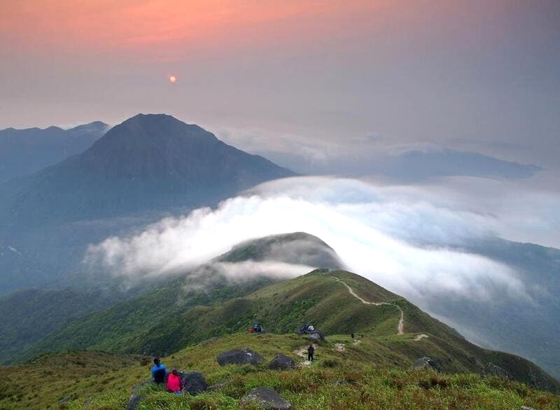 Đường mòn Lantau dài 70km, chia thành 12 chặng, lý tưởng cho những ai muốn tản bộ thư giãn.