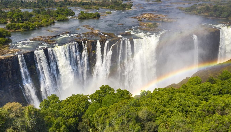 Thác Victoria, bức màn mưa tráng lệ giữa Zambia và Zimbabwe.