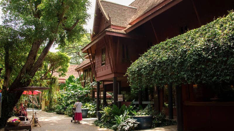 Jim Thompson House: Trải nghiệm văn hóa với các lớp học.