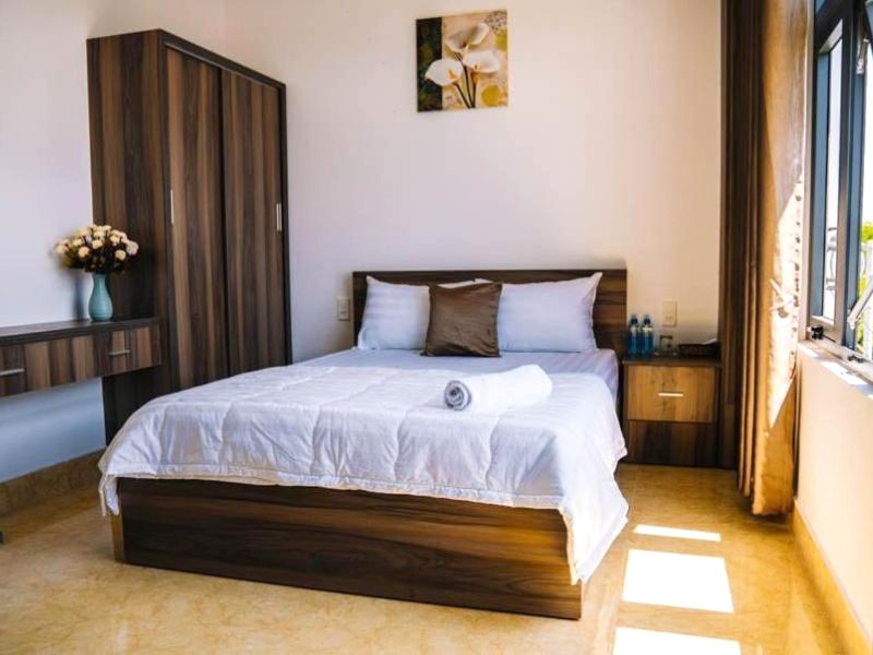 Hotel Trọng Thiêm, tân binh đầy triển vọng, đã thu hút sự chú ý của nhiều người. (99 ký tự)