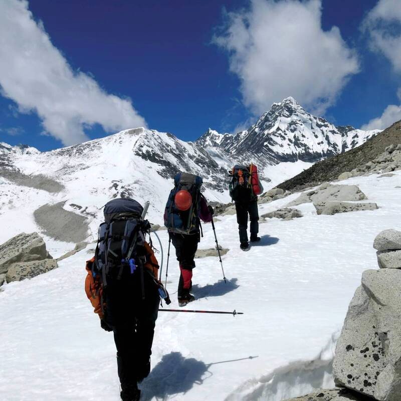 Chuẩn bị kỹ đồ dùng trước khi trekking Himalaya.