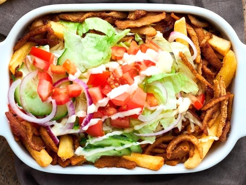 Kapsalon là món ăn nhanh mới nổi.