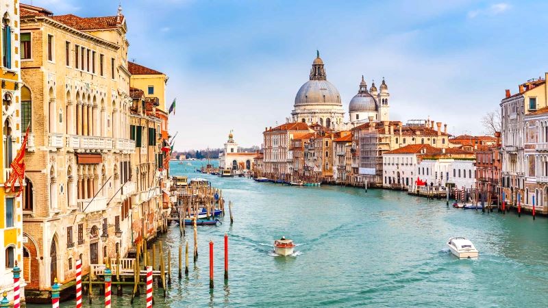 Kênh đào Grand Canal Venice, huyền thoại du lịch.