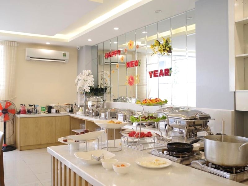 Buffet hấp dẫn tại Mai Villa Hotel!