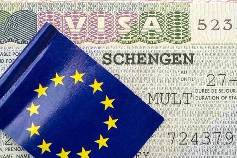 Visa Schengen cho phép bạn lưu trú 90 ngày tại châu Âu.