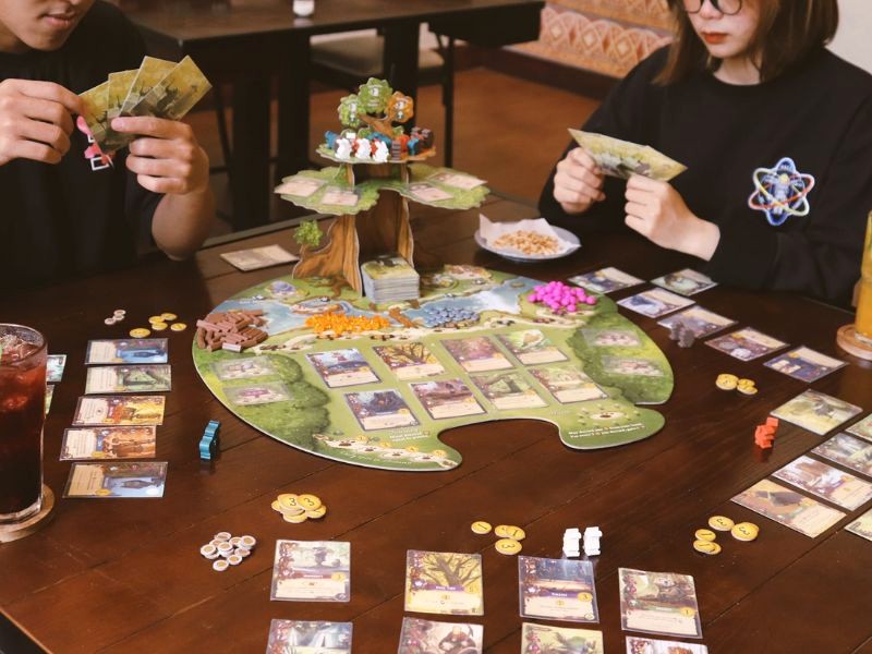 The Guild: Thiên đường board game ở Sài Gòn. (Ảnh: The Guild - Boardgame Cafe)