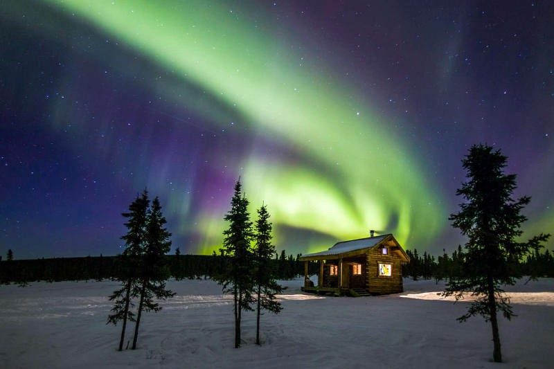 Fairbanks, Alaska là điểm đến lý tưởng để ngắm cực quang. (Ảnh: Travel + Leisure)