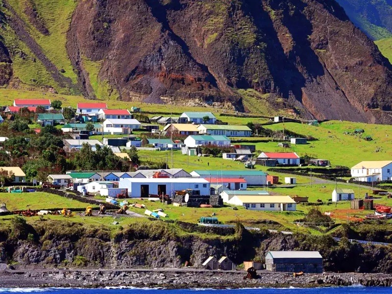 Tristan da Cunha: Hòn đảo có người ở biệt lập nhất thế giới.