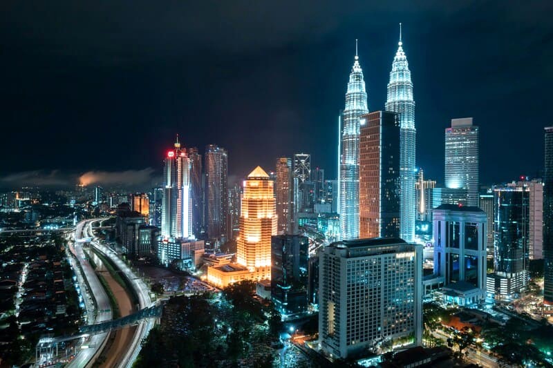 Kuala Lumpur, thủ đô Malaysia, nổi tiếng với những điểm đến hấp dẫn và cảnh quan ấn tượng. (Ảnh: Wengang Zhai)