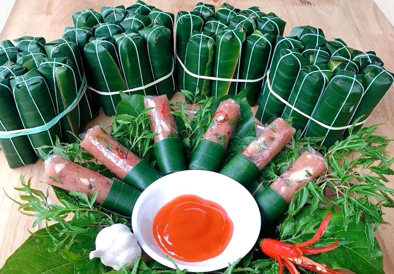 Nem chua Thanh Hóa - đặc sản miền Bắc.