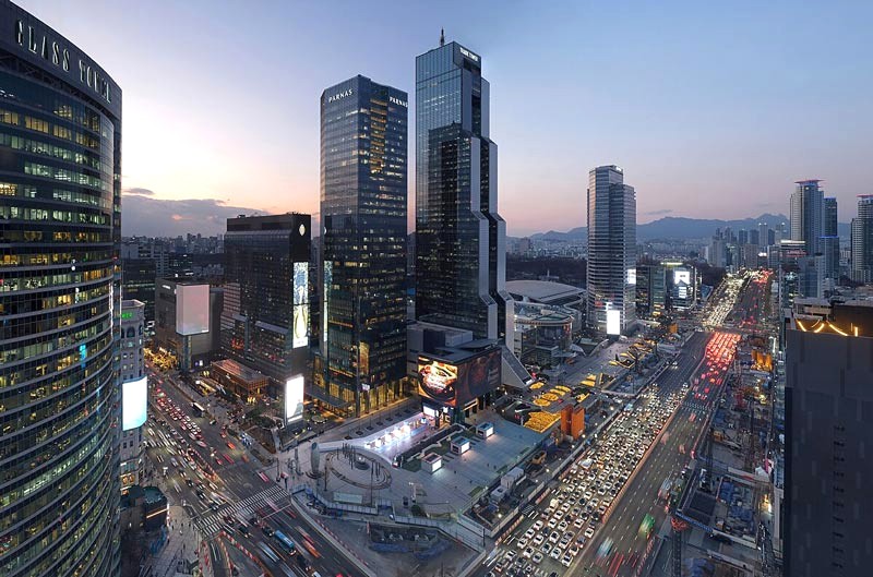 Gangnam: Trung tâm sầm uất của Seoul.