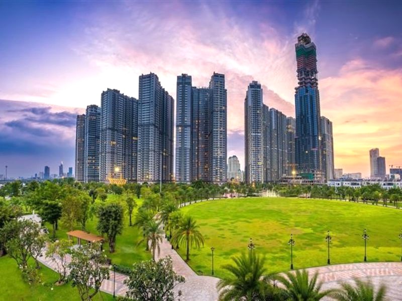 Vinhomes Central Park: View Sài Gòn đẹp mê hồn!