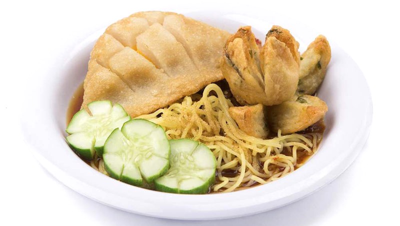 Pempek, món ngon Indonesia, được vinh danh trong danh sách các món ăn ngon nhất thế giới.