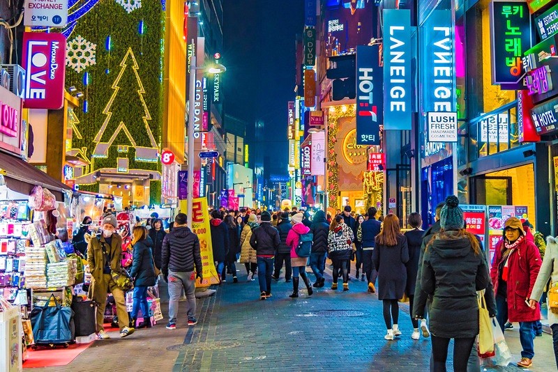 Itaewon: Nơi hội tụ văn hóa đa dạng, kết nối mọi quốc tịch.