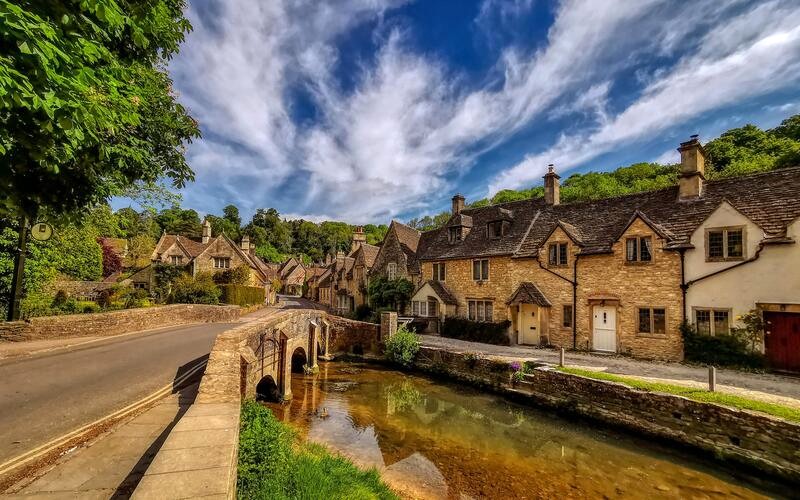 Cotswolds: Vẻ đẹp mê hồn, khiến bạn say đắm. (Ảnh: Andy Sage)