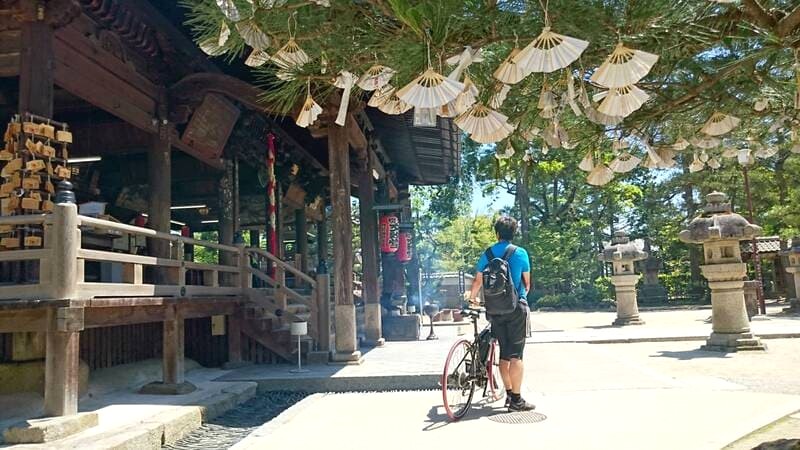 Ngắm cảnh Amanohashidate tuyệt vời nhất khi đạp xe! 🚲🏞️ (85 kí tự)