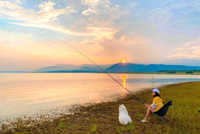 Hồ Dầu Tiếng - điểm hẹn cắm trại, check-in & ngắm hoàng hôn lý tưởng tại Tây Ninh.