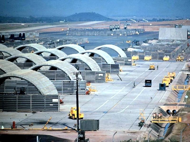 Sân bay Phù Cát năm 1969 (Ảnh: Dân Việt)