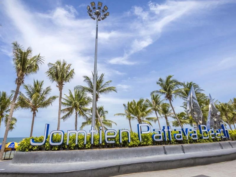 Cổng chào bãi biển Jomtien, Thái Lan. (Ảnh: Vietskytourism)