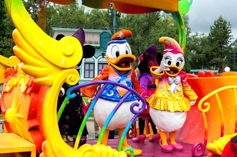 Disneyland Paris: Điểm đến cuối tuần lý tưởng cho gia đình (Ảnh: Expedia)