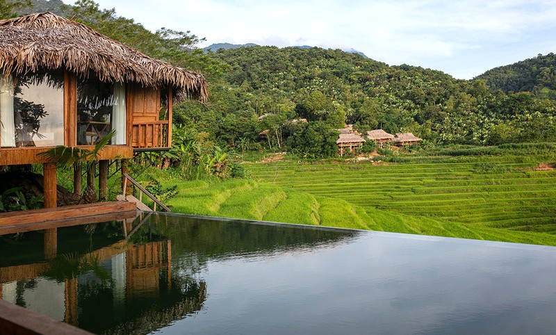 Pu Luong Natura Bungalow mang phong cách nhà sàn Thái Đen.