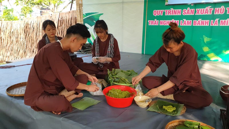 Khám phá Đồng Tháp, làng bột Sa Đéc là điểm đến lý tưởng.