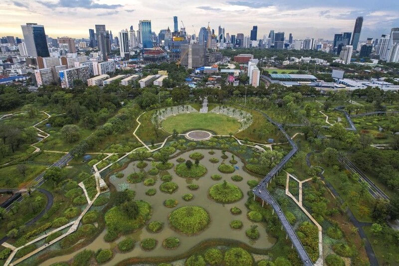 Công viên Benjakitti, điểm thu hút du khách nổi tiếng tại Sukhumvit (Ảnh: Mekong Asian).