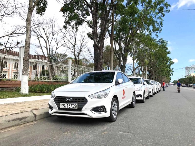 Taxi Vì Dân: Luôn bên bạn mọi lúc, mọi nơi.