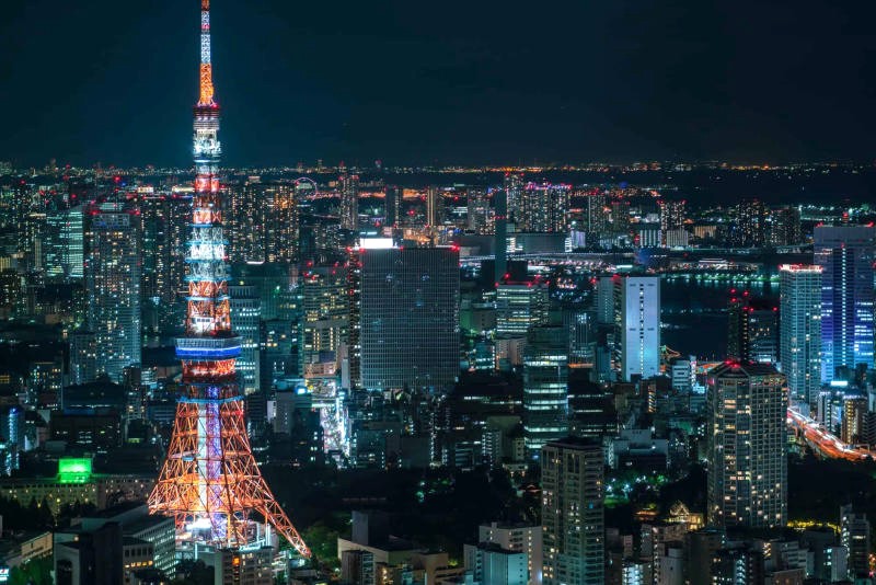 Tháp Tokyo Tower còn hấp dẫn du khách với nhiều nhà hàng, quán cà phê và khu mua sắm. (Ảnh: THE GATE)