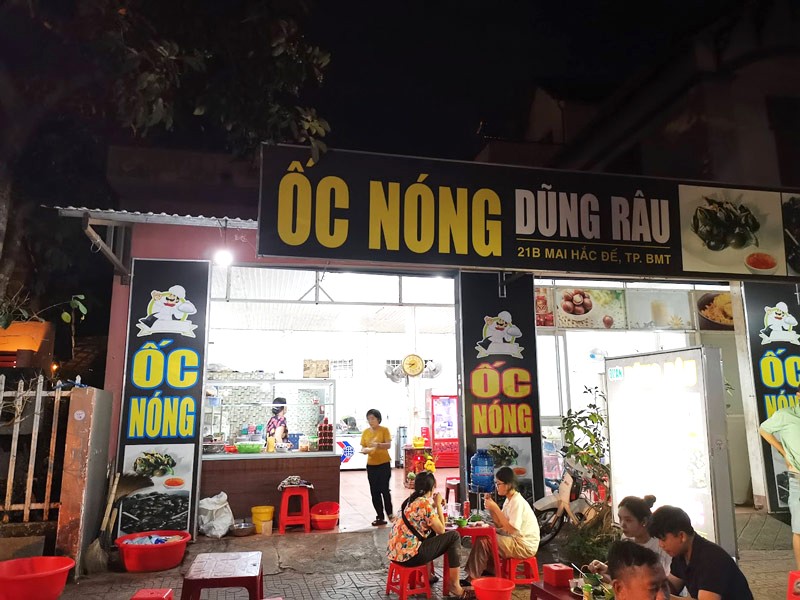 Ốc nóng Dũng Râu: Ốc luộc, hấp ngon tuyệt!