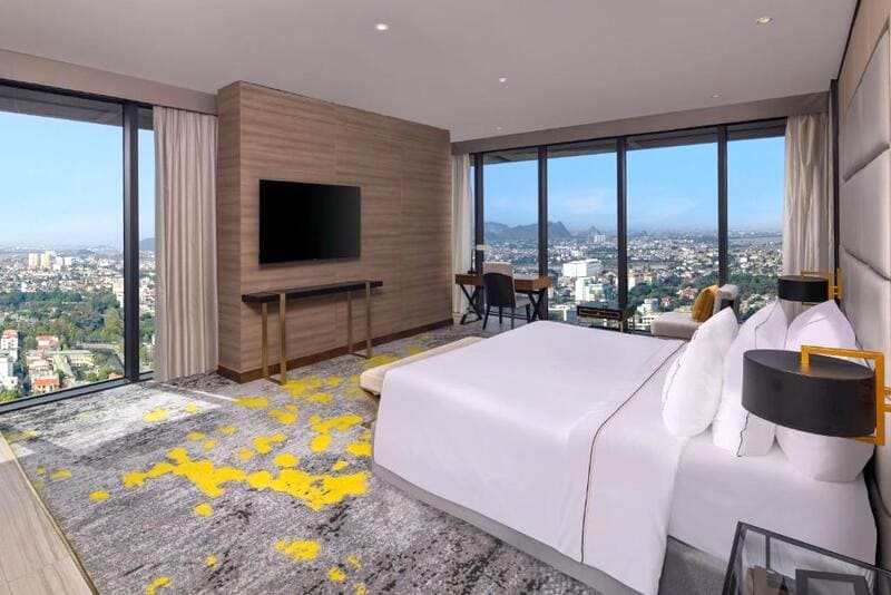 Phòng Suite sang trọng tại Melia Vinpearl Thanh Hóa.