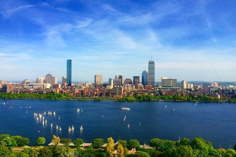 Boston, với lịch sử phong phú và kiến trúc độc đáo, là điểm đến hấp dẫn du khách. (Ảnh: jacob Licht)