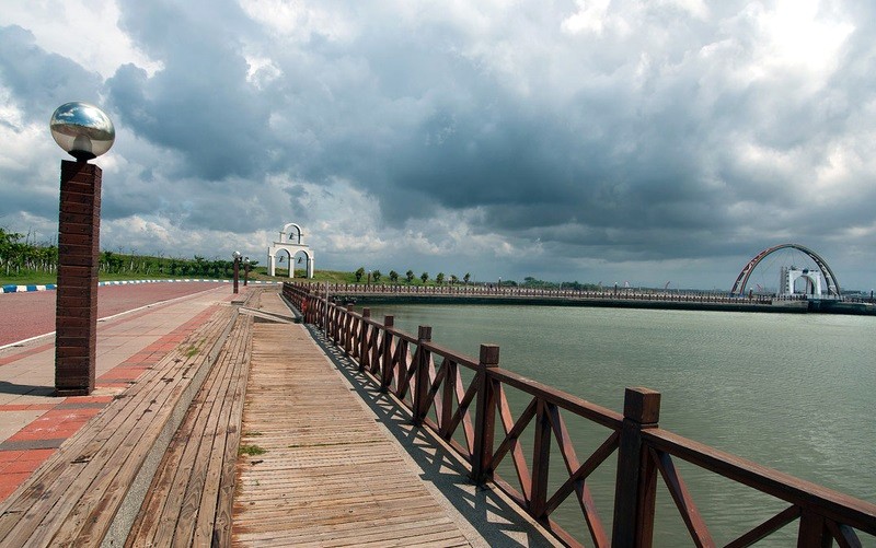 Bờ biển 17km thơ mộng, lý tưởng cho vui chơi, dã ngoại. (Ảnh: Taiwan Tourism)