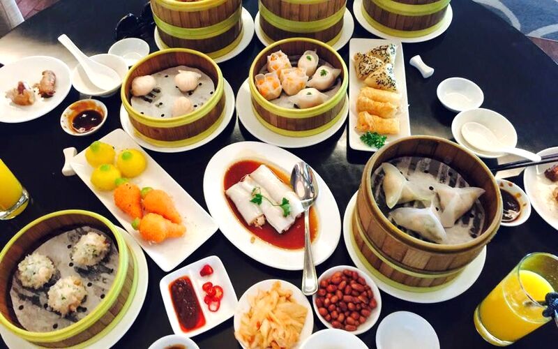 Dimsum hấp trong xửng tre nhỏ.