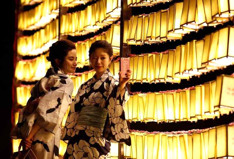 Yukata Nhật Bản thường đắt hơn nhưng chất lượng tương đương.