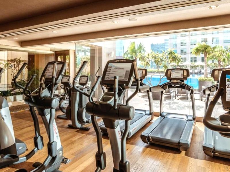 Intercontinental Saigon: Phòng tập gym hiện đại.