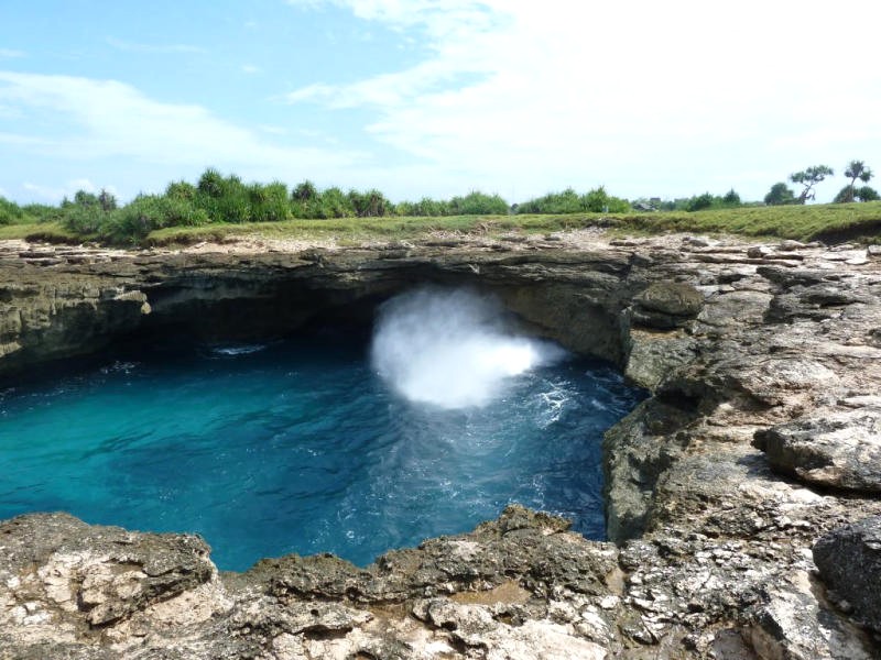 Devils Tear, điểm đến thu hút du khách ở Nusa Lembongan. (Ảnh: Diskova Bali)