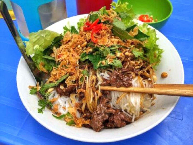 Bún bò trộn Công Chúa: Tên gọi đáng yêu!