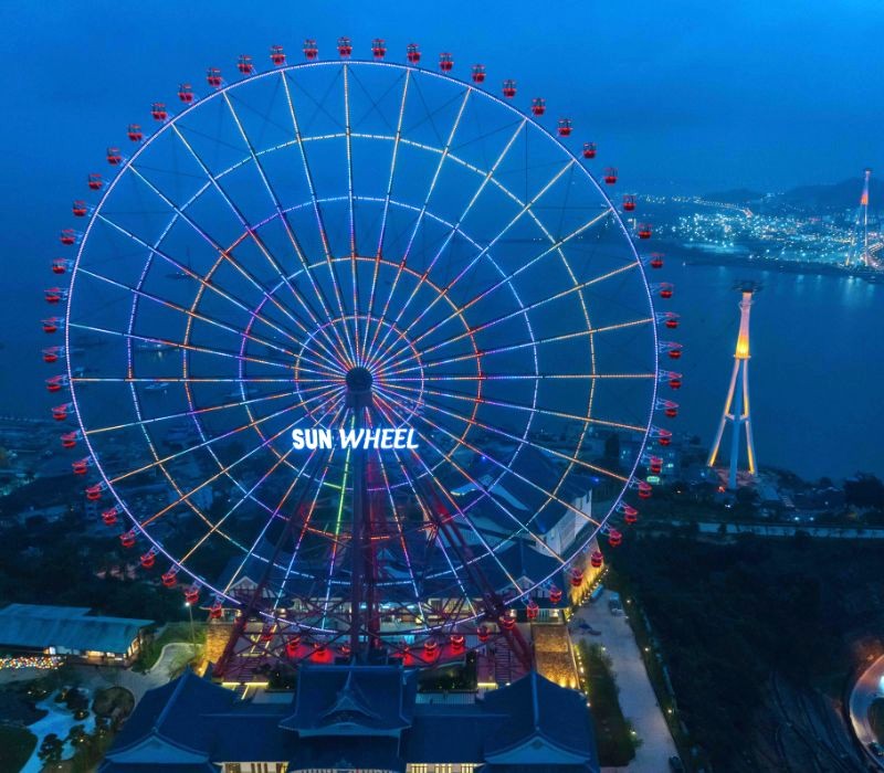 Hạ Long lung linh từ Sun Wheel.