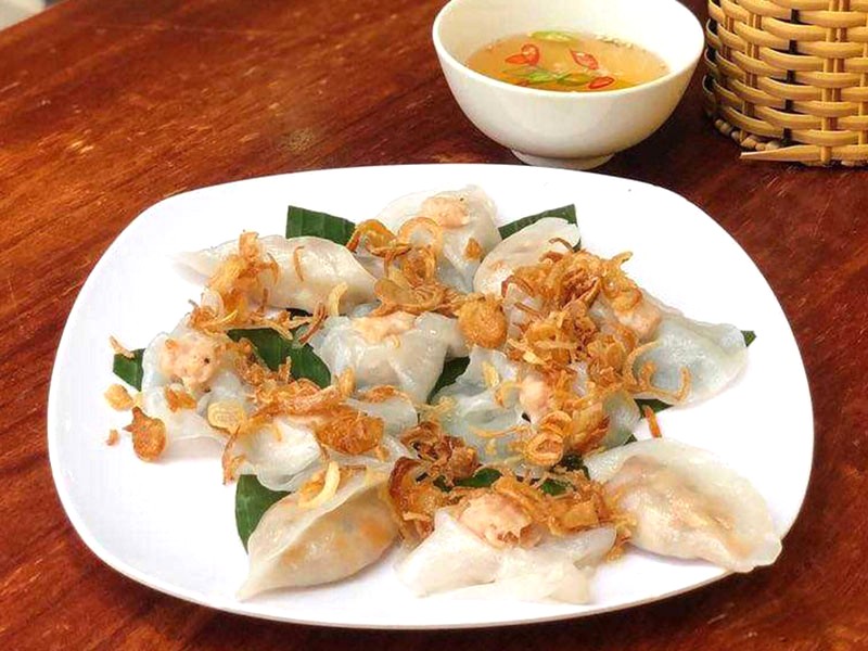 Bánh vạc Hội An, vỏ mỏng, vị miền Trung, mang nét tương đồng với dimsum.