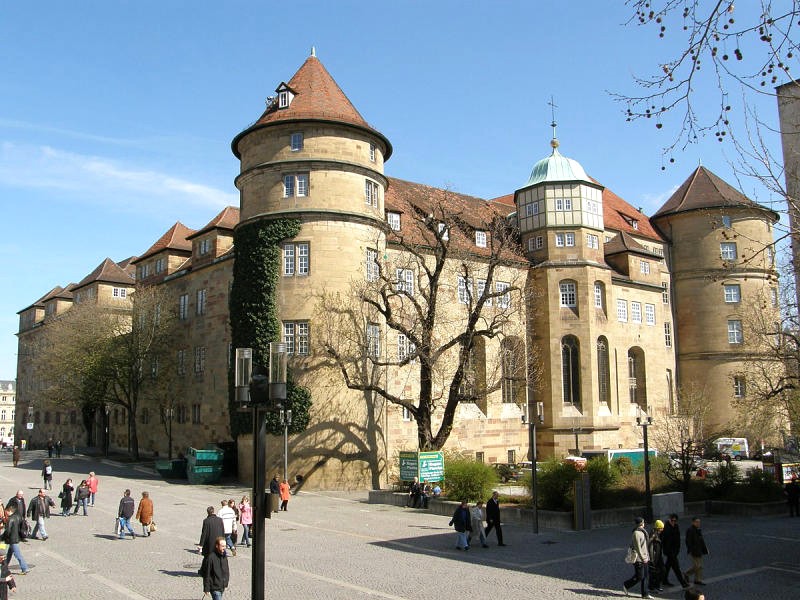 Alte Schloss, nhân chứng im lặng, ghi dấu lịch sử hào hùng của Stuttgart.