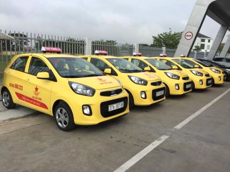 Taxi Vạn Lực: Dàn xe hiện đại, dịch vụ ưu việt.