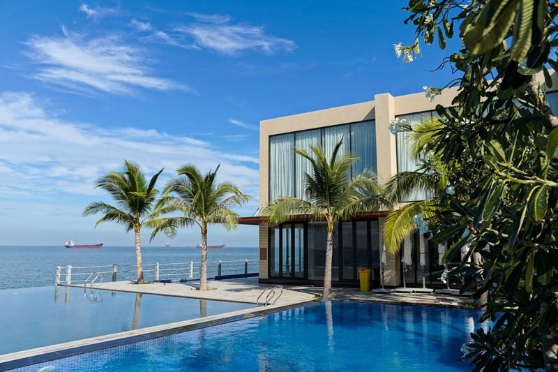 Marina Bay Vũng Tàu Resort & Spa: Nghỉ dưỡng lý tưởng sát biển.