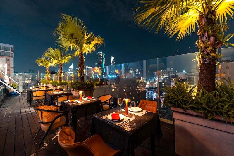 Cloud Nine Restaurant: Toàn cảnh thành phố đẹp mê hồn!