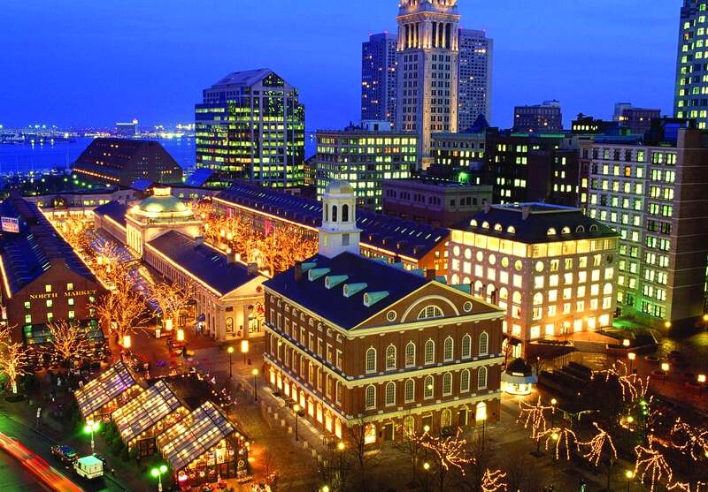 Chợ Faneuil Hall: Điểm thu hút du lịch hàng đầu thế giới.