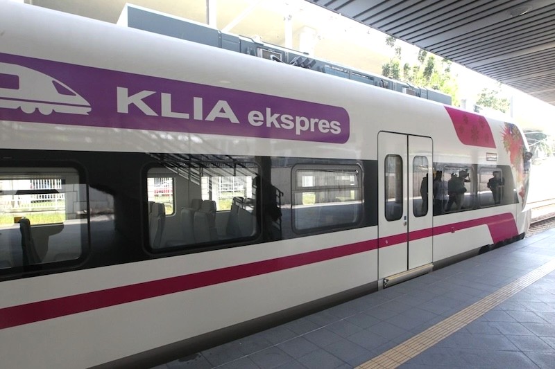 KLIA Express: Phương tiện phổ biến về trung tâm.