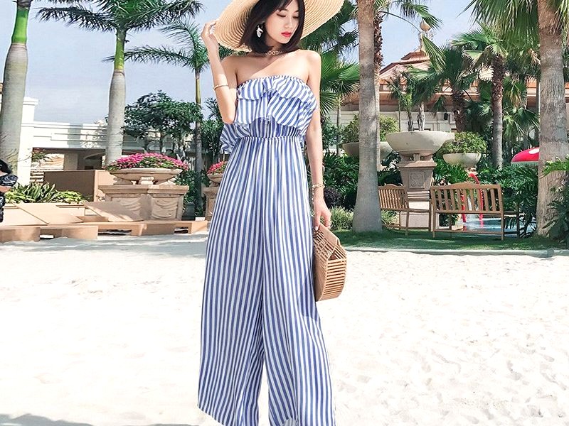 Jumpsuit: Tự tin, trẻ trung! (Ảnh: Mua Thông Minh)