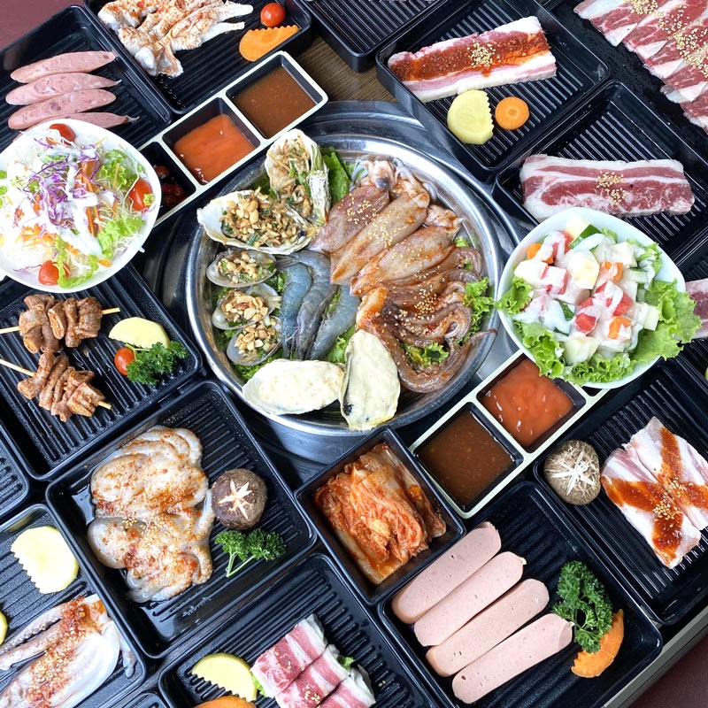 Deli 4B BBQ & Hotpot: Buffet hải sản Hà Nội, lý tưởng cho học sinh, sinh viên. (Ảnh: Deli 4B BBQ & Hotpot)