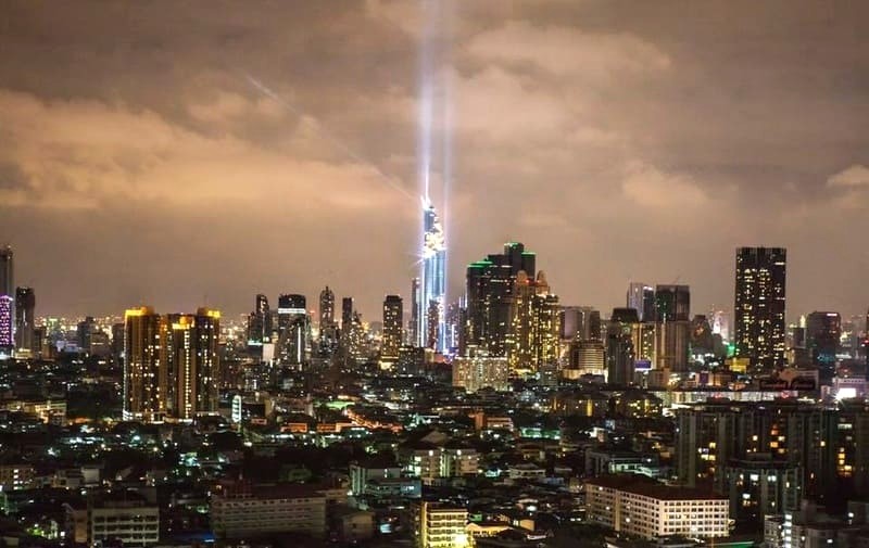 Tòa nhà King Power Mahanakhon (hay Mahanakhon) nổi tiếng. (Ảnh: Ekkarach Nguyen)