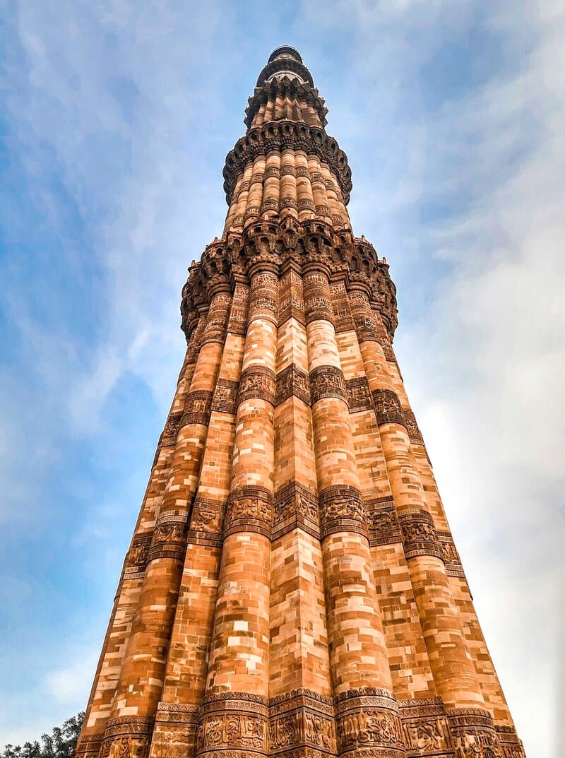 Qutub Minar ở Delhi, Ấn Độ, là một địa danh lịch sử văn hóa ấn tượng. (Ảnh: Shail Sharma)